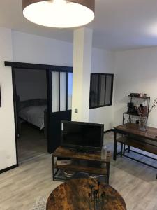 Appartements Tres joli T2 dans la vieille ville : photos des chambres