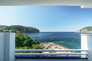 Double Superior Frontal Sea View room in Alua Gran Camp de Mar