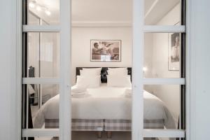 REF 1380 - Cannes Croisette - Apartment for rent