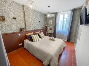 Villas Superbe Villa avec piscine, 4 chambres a Vinassan : photos des chambres