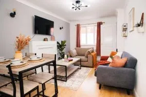 Lovely 2Bedroom Home in Haydock with Free Parking - Ashton in Makerfield