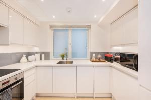 Luxury Knightsbridge Residence - Next to Harrods