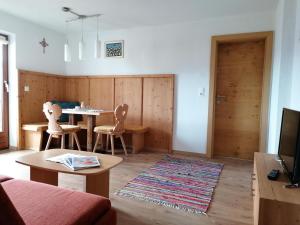 Embacher Marianne - Rotharlhof