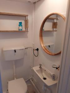 Maisons de vacances Maison de caractere a 3km de la mer : photos des chambres