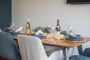 Stunning Home over Belfast City 11 minutes to Belfast City Centre