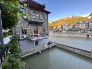 Natural River Stone Villa - Zafanos