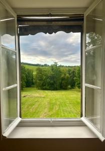 B&B / Chambres d'hotes Chateau de Belleaucourt : Suite - Vue sur Jardin
