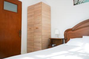 The Mesaktis River Rooms