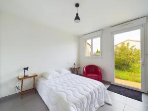 À 2,7 km de la plage, maison au calme pour 6