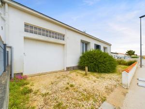 Maisons de vacances A 2,7 km de la plage, maison au calme pour 6 : Maison de Vacances