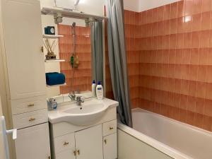 Sejours chez l'habitant Chambre spacieuse - Paris Expo Porte de Versailles : photos des chambres