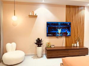 1Bed Studio Superior Condotel in Soho Residence D.1