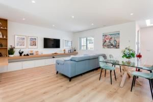 Luxurious 3 BDR House With Pool & BBQ by LovelyStay