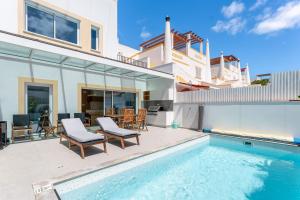 Luxurious 3 BDR House With Pool & BBQ by LovelyStay