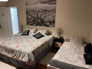 B&B / Chambres d'hotes La Belle Chaumiere : Chambre Deluxe (2 Adultes + 1 Enfant)