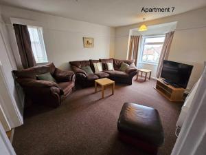 Beach Court Holiday Apartments