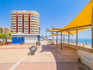 Cubos Apartment Front Line Beach Fuengirola