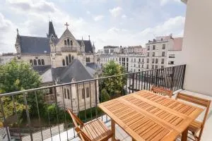 La Terrasse de l'Eglise, Paris Center & Eurostar 15 mn, Brand new duplex with terrasse, balcony, 2 bathrooms, parking, - 新城拉加雷讷