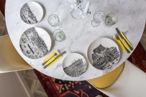 Mid Century Modern Central Upper City