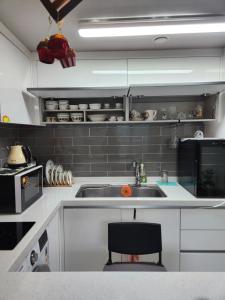 Gangneung Solhyang Hue House