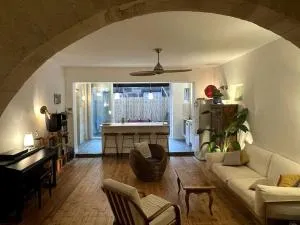 Grand appartement central aéré avec terrasse - 雅莱地区圣梅达尔