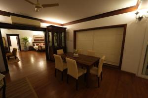 Observatory by Chakolas Pavilion