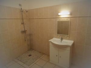 Maisons de vacances Occ34 - Capestang - The Grange : photos des chambres