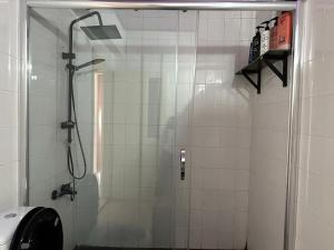 8 kişilik konforlu ve ferah bir villa