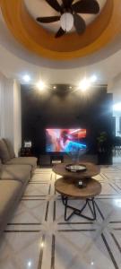 Maison Dos 3 bedroom, with 200mbps internet speed, netflix and aircon