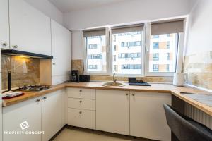 Central Residence Apartment 114