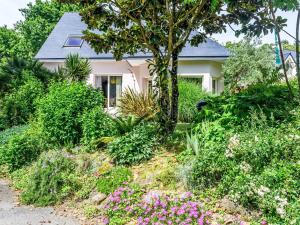 Maisons de vacances Holiday Home Maison de Locmaria by Interhome : photos des chambres