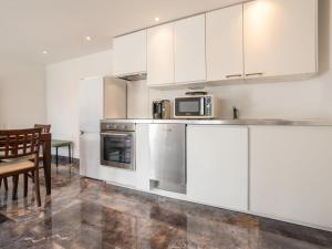 Maisons de vacances Holiday Home Jade by Interhome : photos des chambres