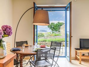 Holiday Home La petite Pen Er Hoët by Interhome