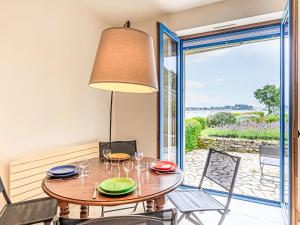 Holiday Home La petite Pen Er Hoët by Interhome