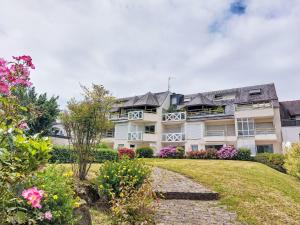 Appartements Apartment Calme et Vue sur l-Etang au Duc by Interhome : photos des chambres