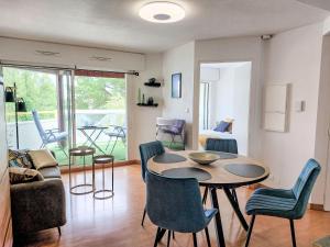Appartements Apartment Calme et Vue sur l-Etang au Duc by Interhome : photos des chambres