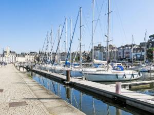 Appartements Apartment Calme et Vue sur l-Etang au Duc by Interhome : photos des chambres