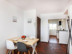 Apartment Bahia Palace I by Interhome