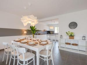 Holiday Home Villa de Stephanie by Interhome