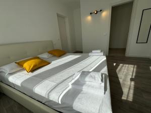 FEEL - Casa Centrale Bergamo