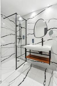 Hotels Hotel Akena Pierrelaye : photos des chambres