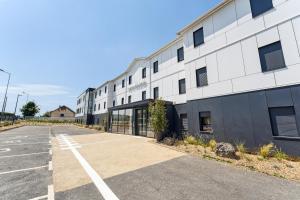 Hotels Hotel Akena Pierrelaye : photos des chambres