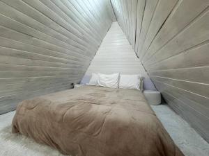 Lindo Chalé Rústico 8 min do centrinho turístico