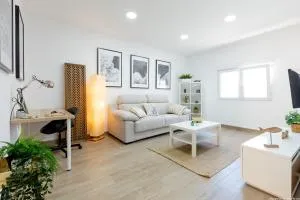 El Cedro Quiet Apartment Next to The Ocean - La Jaca