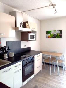 Appartements Cabourg agreable T2 residence calme - Terrasse 20m2 - Animaux bienvenus : photos des chambres