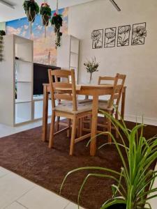 Bright Medina Apt w Big Balcony