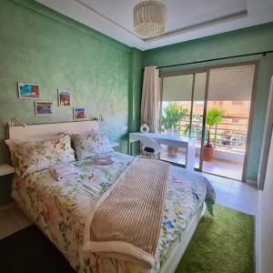 Bright Medina Apt w Big Balcony