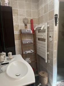B&B / Chambres d'hotes La Taniere : photos des chambres