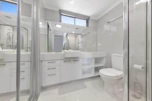 Ocean Outlook - Hip City Pad