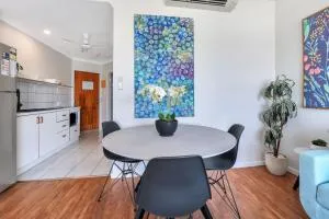 Watch the Sun set over Cullen Bay Marina and Harbour - Larrakeyah